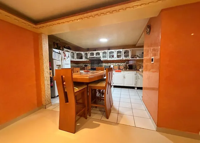 Beautiful House 10 Min Airport, 15 Min Cdmx Downtown * Mexico